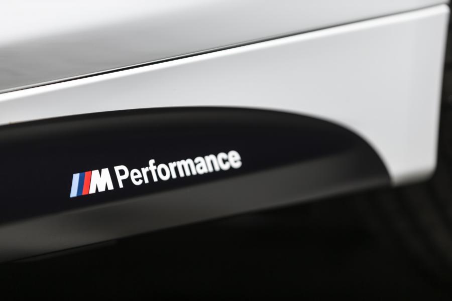 BMW 435i Coupe ZHP Edition 2015 года  (фото 31 из 38)